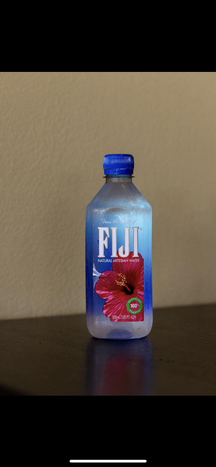 Sm Fiji Water
