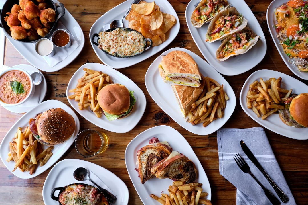 HOBNOB Neighborhood Tavern Alpharetta/Halcyon