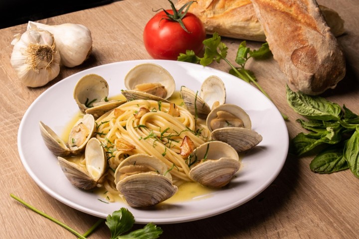 1 - LINGUINE ALLE VONGOLE