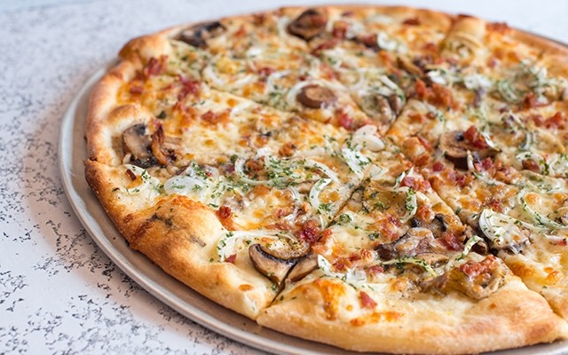 Large Double Dough Fresh Mushrooms, Bacon & Vidalia Onion