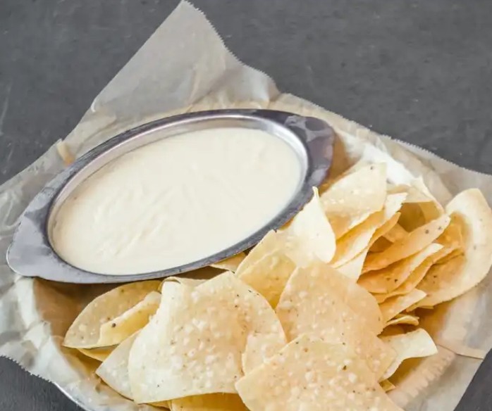 Chips-n-Queso