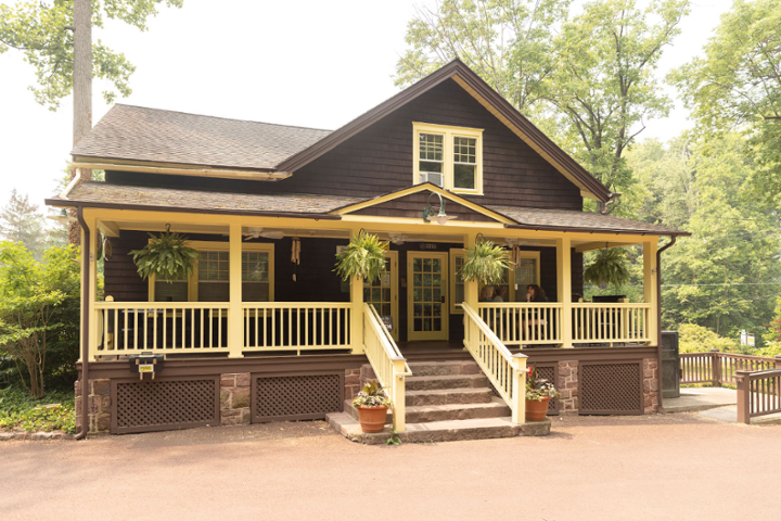 Restaurant banner image