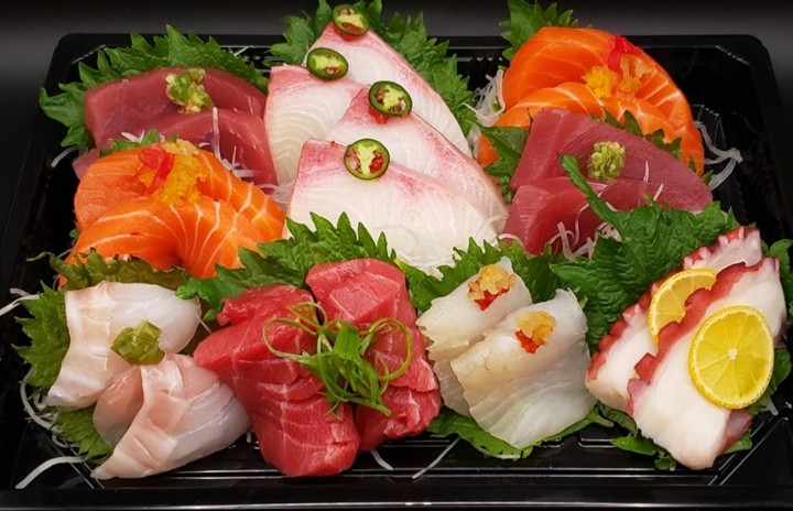 CHEF'S CHOICE 20 PIECE SASHIMI*