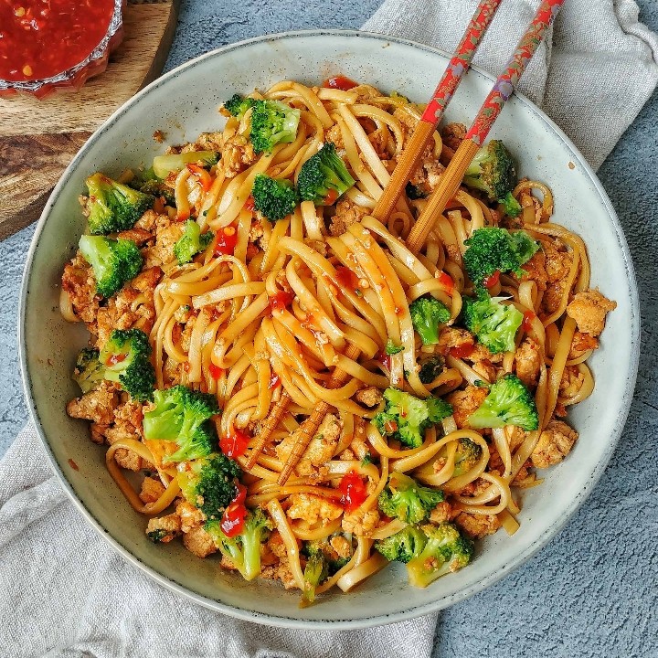 Udon Drunken Noodles