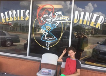 DEBBIES DINER