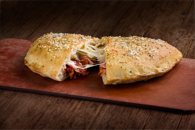 CALZONE MEATY MEAT