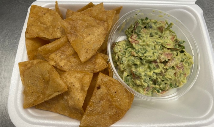 Guacamole and chips