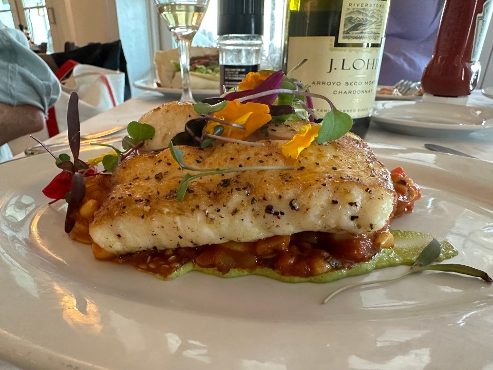 Felix's Restaurant & Oyster Bar Lakefront GRILLED GULF MAHI