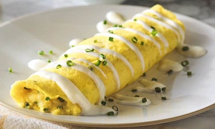 Egg & Cheese Omelete