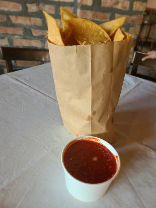 CHIPS AND SALSA TO GO