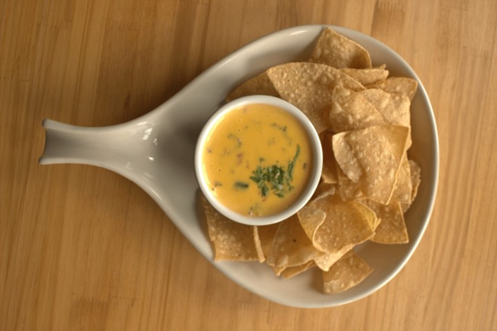 CHILI CON QUESO BOWL