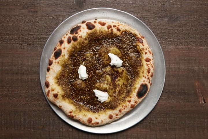 Manakish Za’atar Feta Pizza