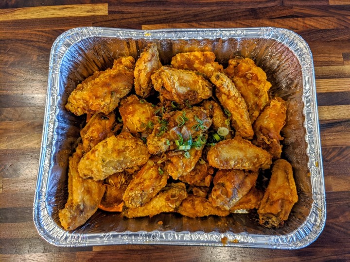 TOM YUM WINGS TRAY