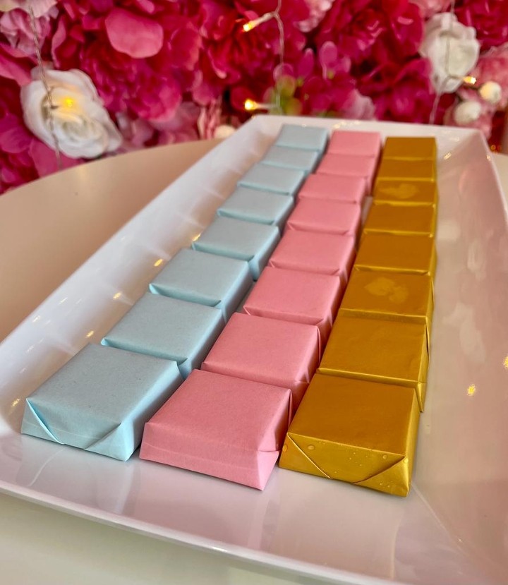))Gender Reveal Chocolates (contains nuts)