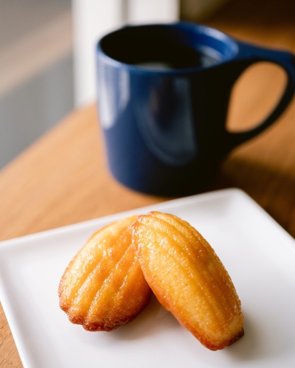 Madeleines - Passionfruit