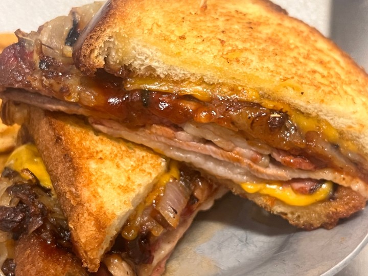 BRISKET GRILLED CHEESE