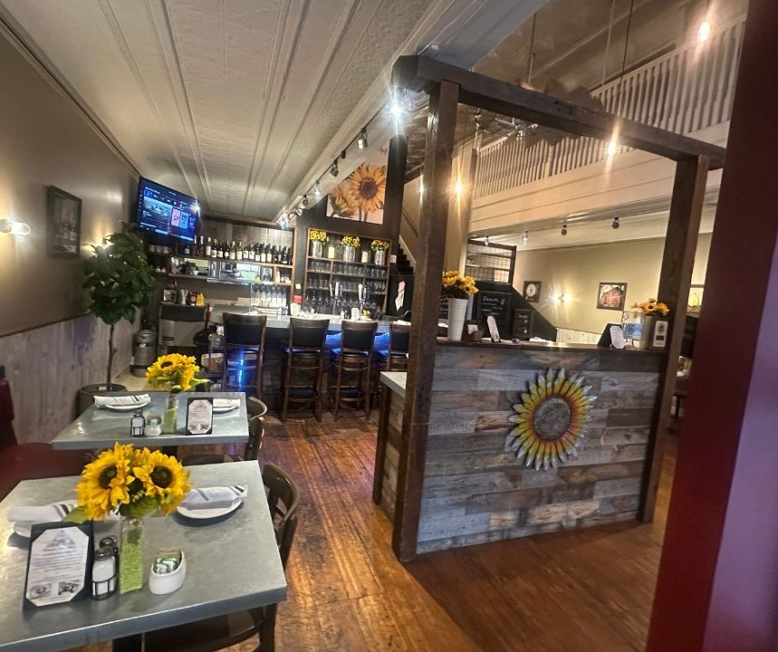 Franny's Farm Table