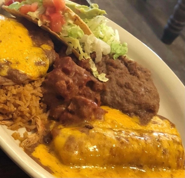 Julio’s BBQ & Grill 501 S GETTY ST