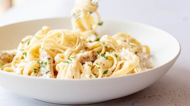 Chicken Fettuccini Alfredo