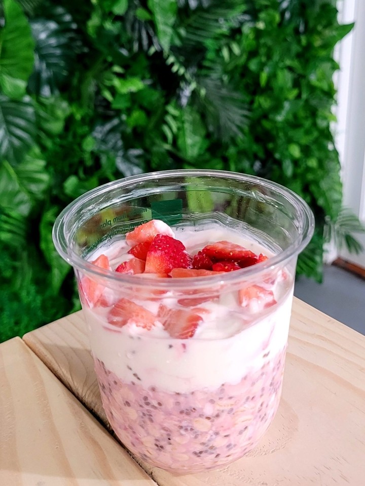 Overnight Oats - Strawberry shortcake