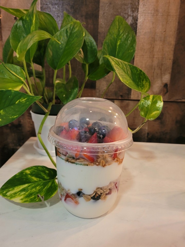 Berry Yogurt Parfait