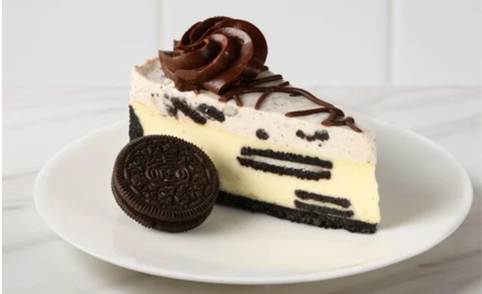 Cookies & Cream Oreo Cheesecake Slice