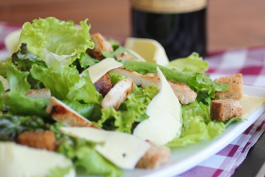 LG Caesar Salad