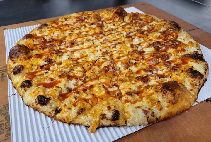 16" Buffalo Chicken