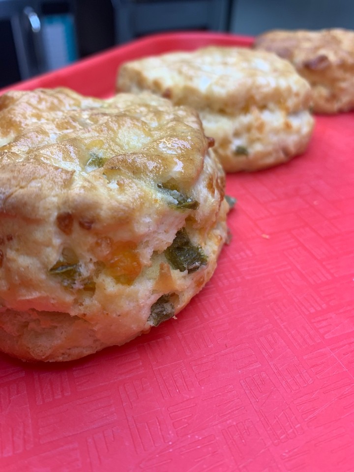 JALAPENO-CHED BISCUIT