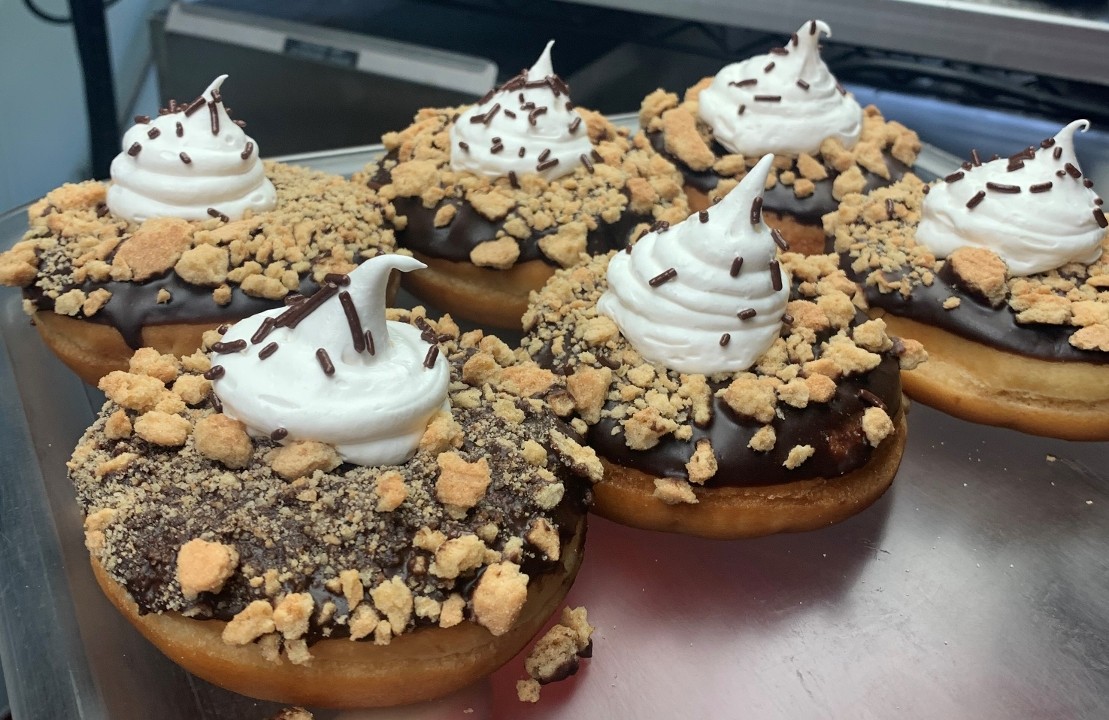 Big Red's Biscuits & Deli