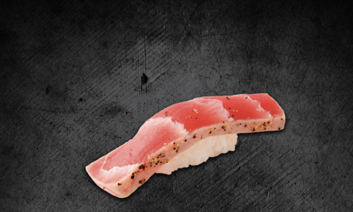 Seared Garlic Tuna Sushi