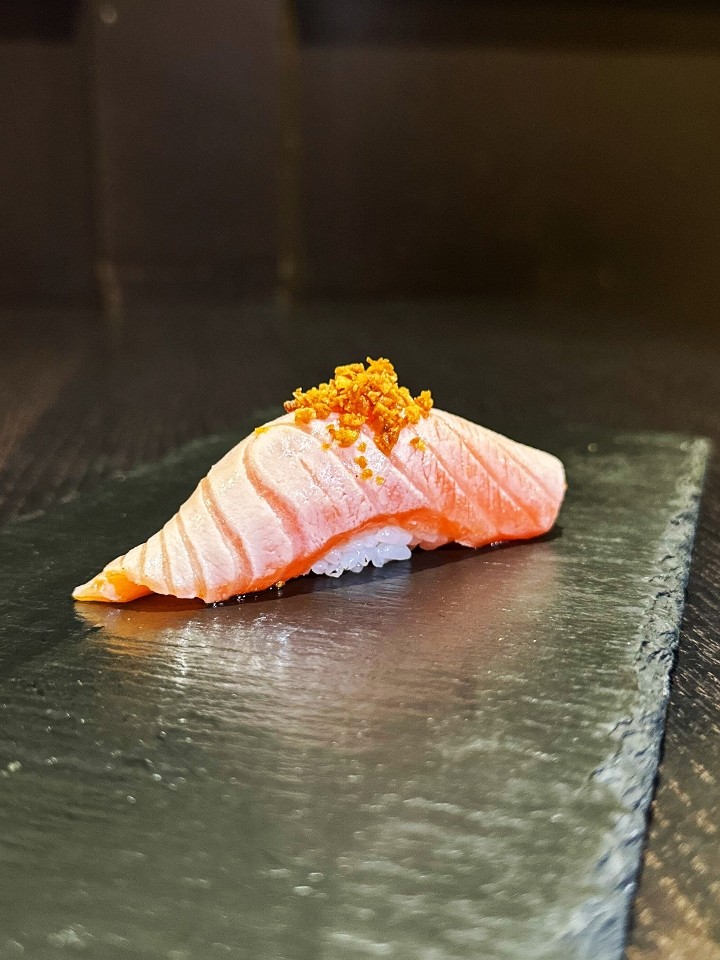 Garlic Aburi Salmon Sushi