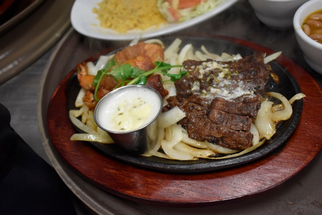 Tavo's Mexican Grill