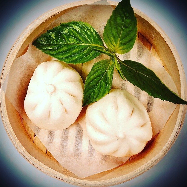 A9 - Steamed Pork Bun