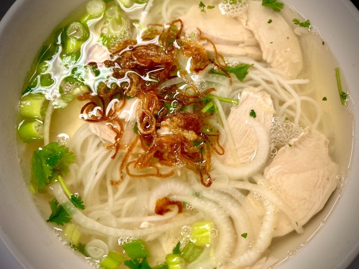 Vietnamese Chicken Noodles Soup
