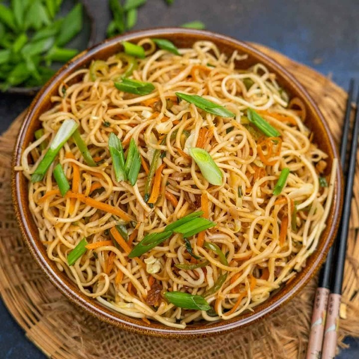 Veggie Hakka Noodles