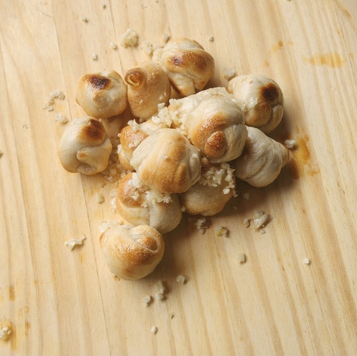 Vegan Garlic Knots - Full (13 ct. Baker's Dozen)