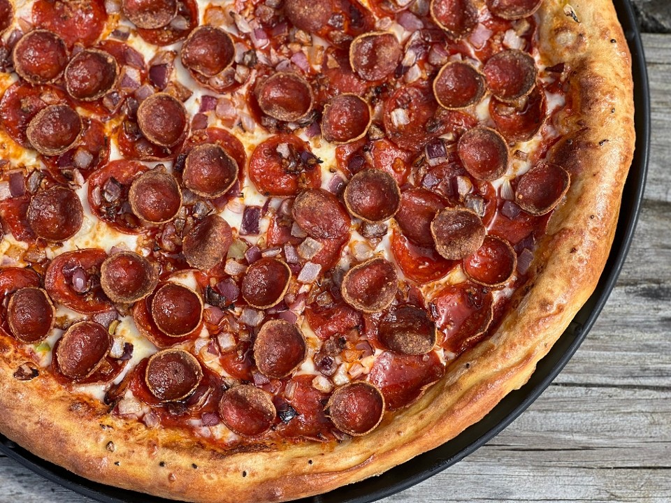 Medium Old World Double Pepperoni Pizza