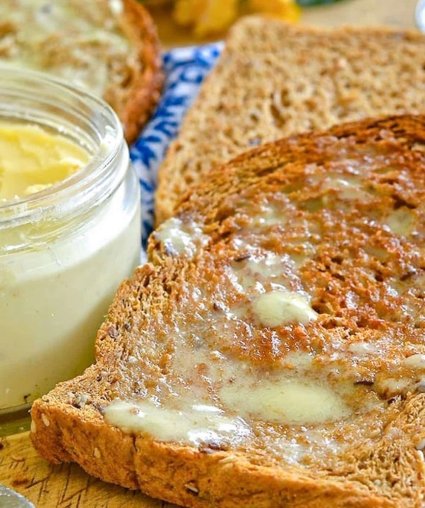 GRANDMA - "2 slices TOAST" w/ vegan butter