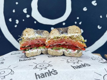 Hank's Bagels Calabasas