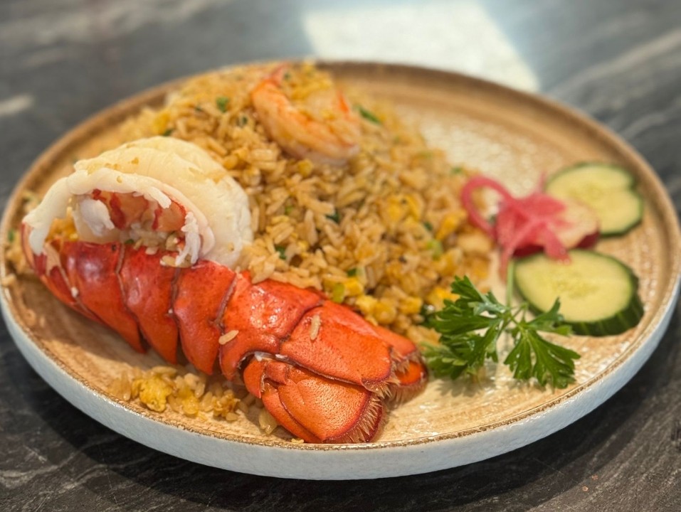 (R-4) Lobster Tail & Shrimp Fried Rice
