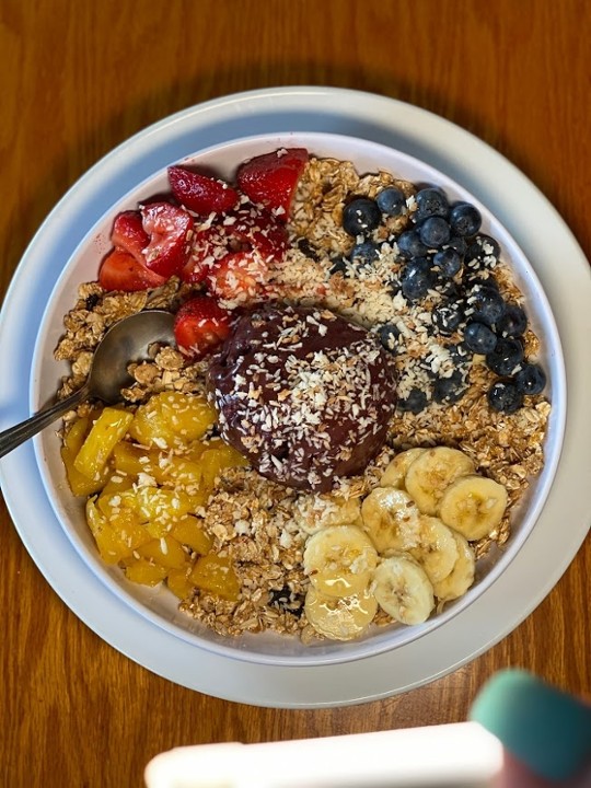 VEGAN Spring Berry Acai Bowl