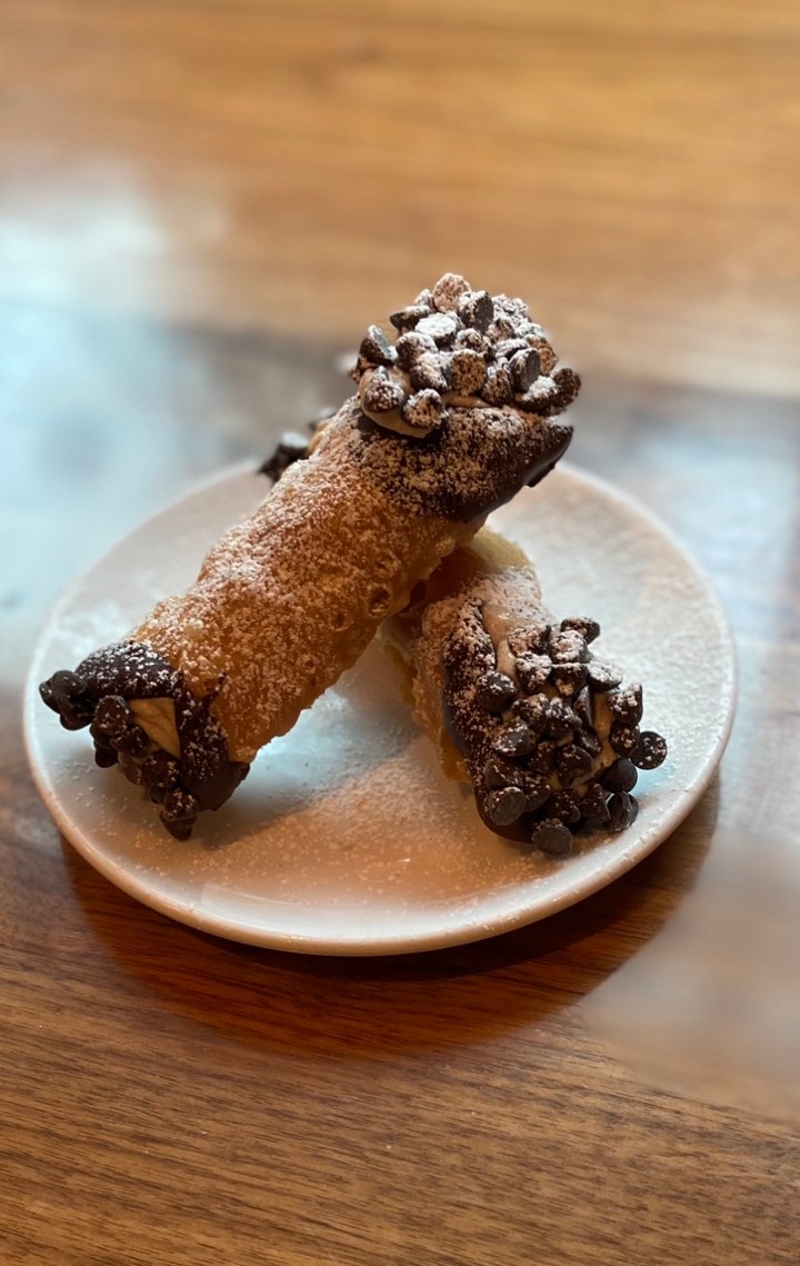 Cannolis