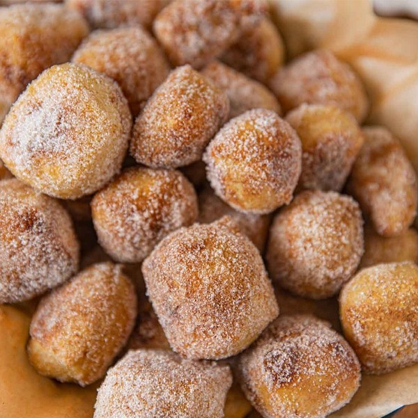 Cinnamon Pretzel Bites