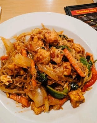 Fiery Pad Thai (Lunch)