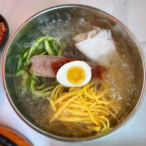 Cold Noodles in Chilled Beef Broth