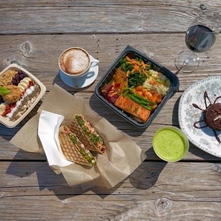 Living Green Cafe Fort Lauderdale (17 Street)