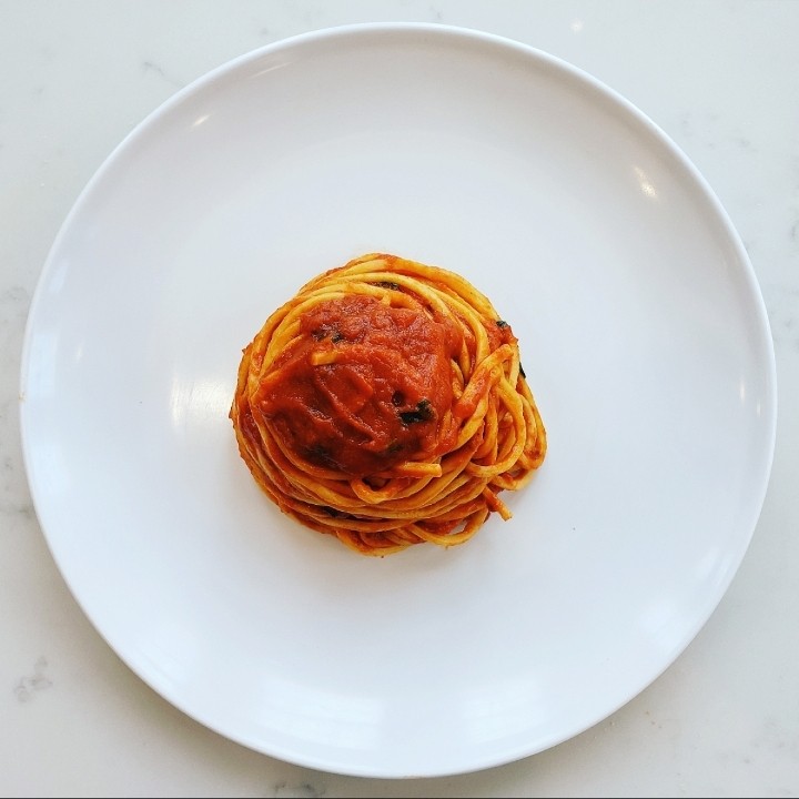 Pasta Tomato & Basil
