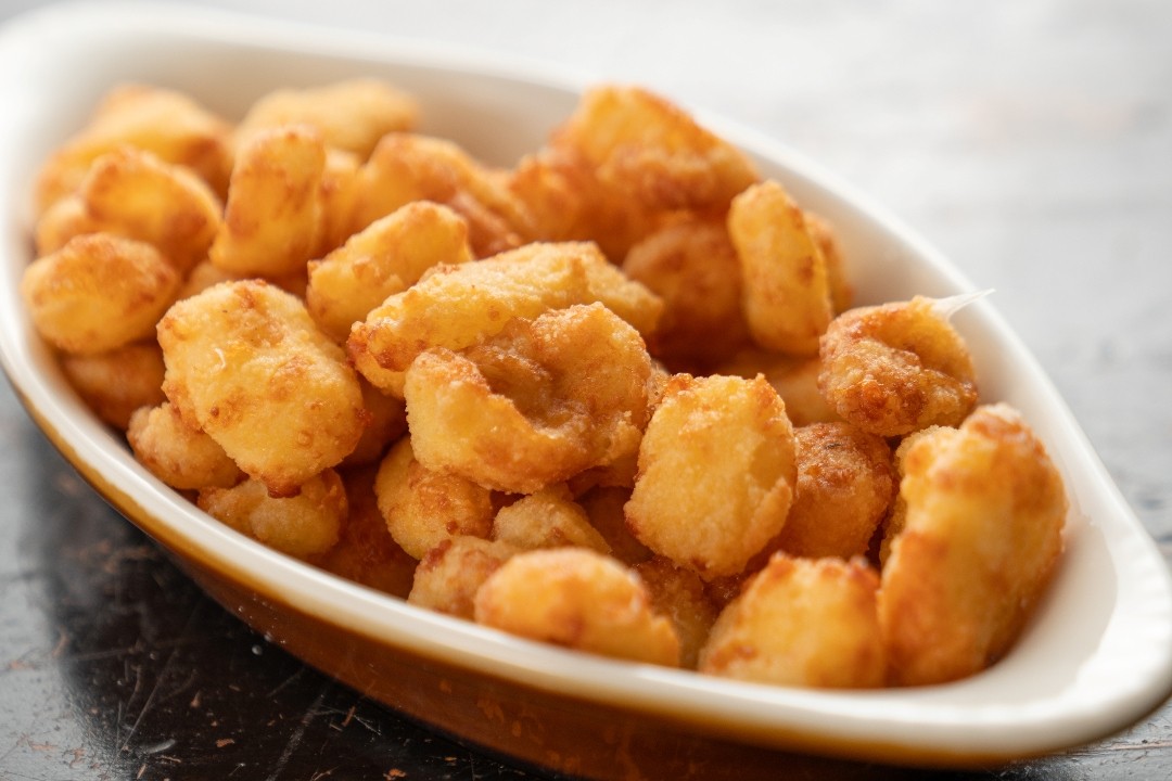 Mother Clucker, 6 Dray Walk in London - Restaurant menu and reviews Mother clucker best sauce