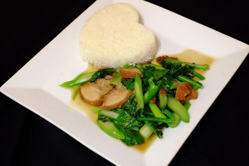 E013. Chinese Broccoli with Crispy Pork